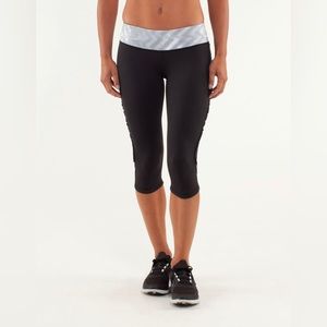 Lululemon Run Fast & Free Crop in Blazer Fossil